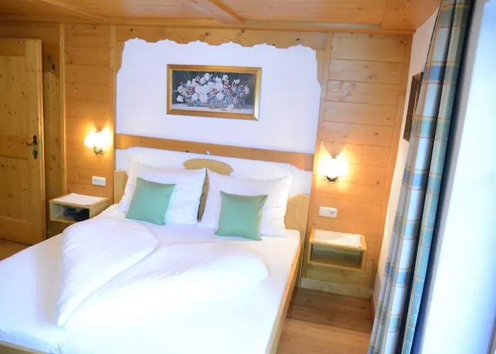 Alpenblick Apartamento *